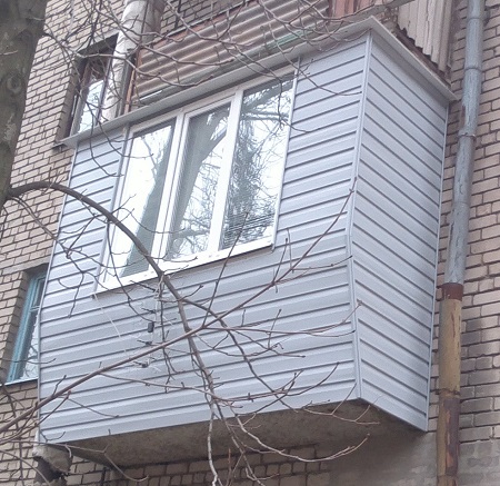 Остекление балконов в Запорожье под ключ доступные цены